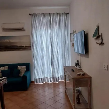 La Casa Di Via Musso Apartment